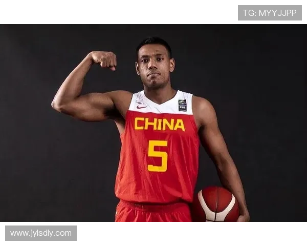 同曦官博祝铭震29岁生日快乐并宣布今夏续约顶薪计划